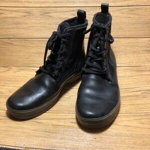 Sorel men black lace up boots, upper synthetic, wool lining, 13